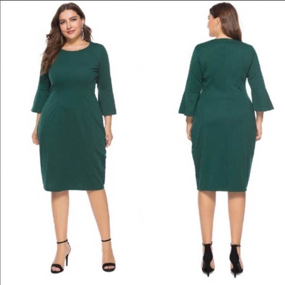 Dresses & Skirts - Green Dress